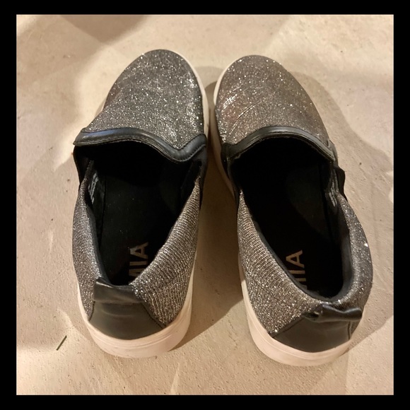 MIA Slip On Shoes - Picture 9 of 10